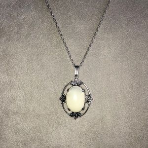 Victorian style necklace